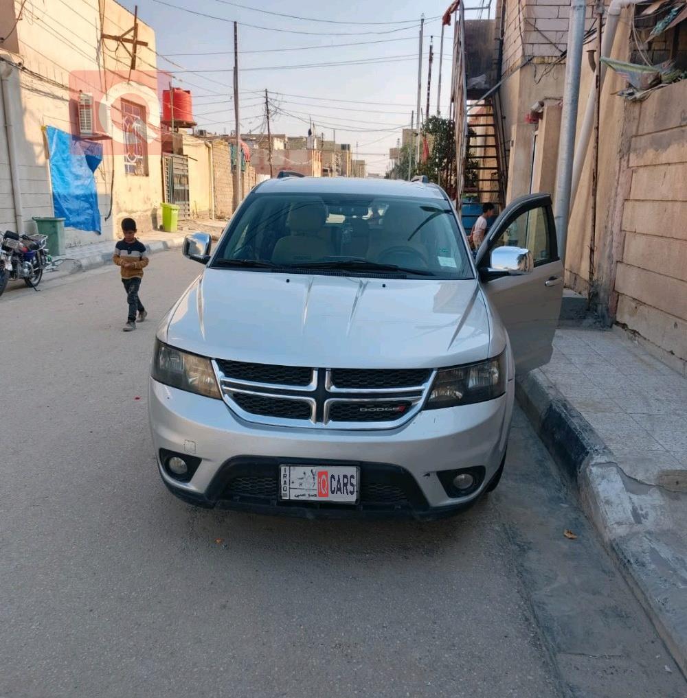 دودج جورني
